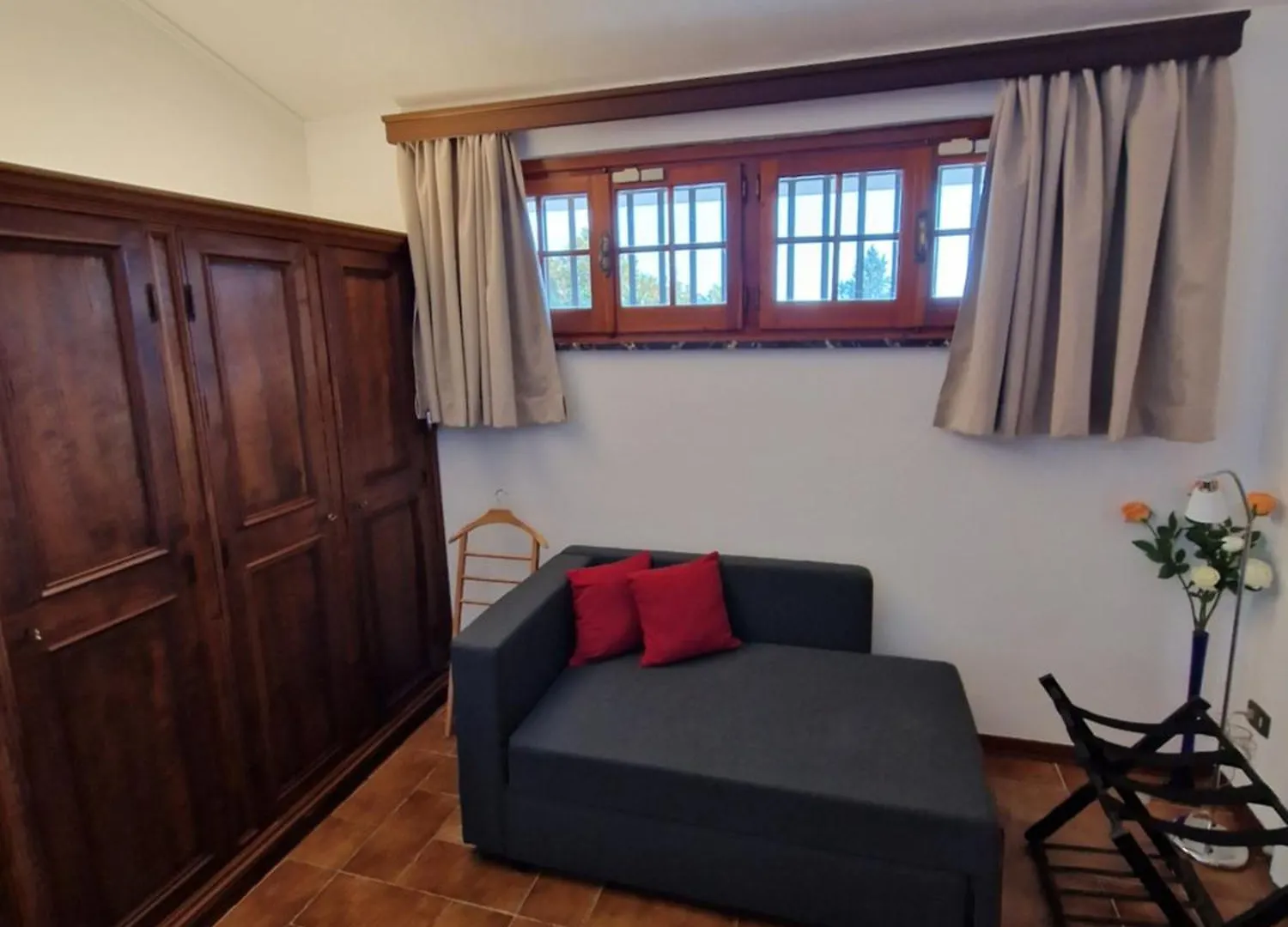 Guest house Villa Angelica San Bartolomeo  Italy