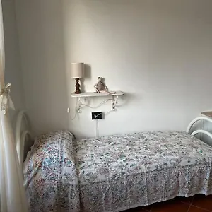 Appartamento Ca' Bianca, San Bartolomeo (Chiavari)